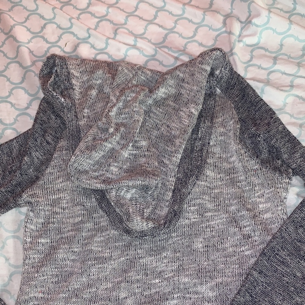 Navy and white knit sweater top - Picture 4 of 4